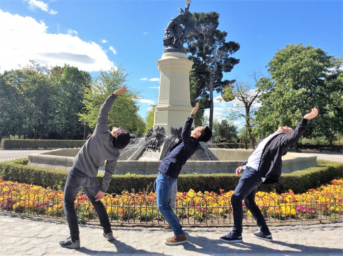 Madrid photo rallye team building activity.